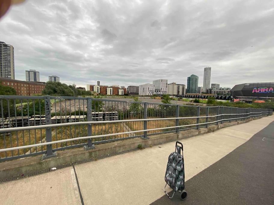 Canal-Flat Near Stratford International Station Apartment London Exterior photo